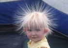 Păr electrizat: cum scapi de această problemă