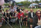 Se ține baștina de mine