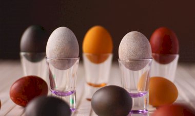 Regulile de aur ale bunicii: vopsitul ouălor în mod natural