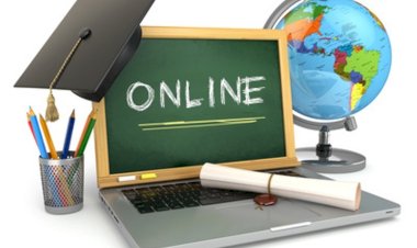 Dascălii duc educaţia mai departe