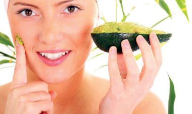 Măşti de faţă cu avocado