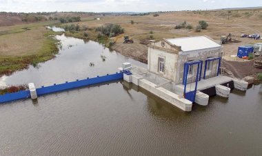 Hidrocentrală pe un râu fără apă