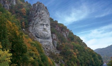 Prin Defileul Dunării