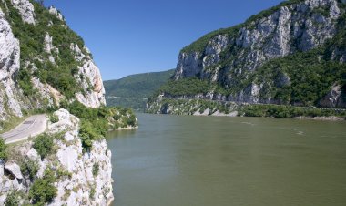 Valsul Dunării răsună în fiecare an pe 29 iunie