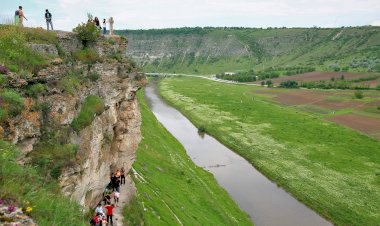 Concurs de micro-granturi pentru școlile, centrele şi organizaţiile de tineret din arealul Parcului Naţional Orhei!