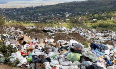 De pe dealul Fundăturii: sortăm deșeurile, avem pentru ce