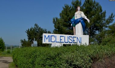 Satul meu - icoană sfântă