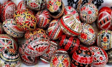 Ouăle încondeiate – tradiţii, legende şi superstiţii
