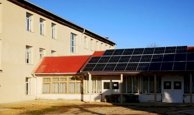 Soluții anti-criză: cu energia soarelui, două localități de la sud devin tot mai independente energetic