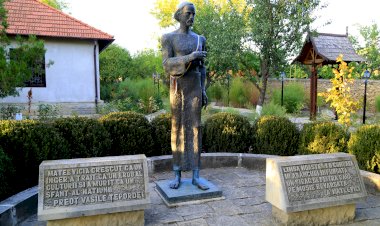  Alexei Mateevici: „Pietre vechi”