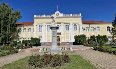 Fălești, să trăiești!