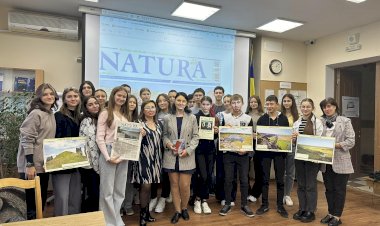 Revista NATURA și-a făcut mulți prieteni la Centrul de Excelență în Economie și Finanțe