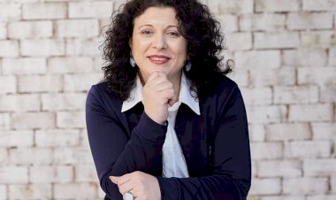 Întrebări de ...9 pentru răspunsuri de 10