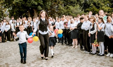 Nu vă luați păcatul de a vota „lumea rusă”!