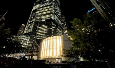 Sfântul Nicolae între ruine și lumină (O biserică ortodoxă, distrusă pe 11 septembrie, renaște în inima New Yorkului)