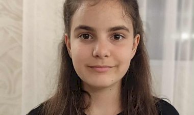 Ilinca, eleva care citește, visează și scrie povești