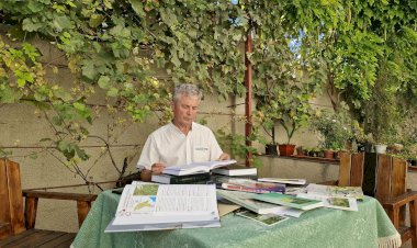 „Grădina Botanică” din curtea de patru ari a lui Pavel Pînzaru