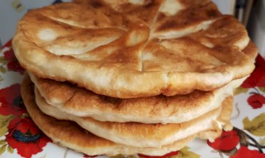 La plăcinte, înainte!