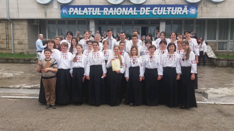 Corul „Teodor” de la Șirăuți, Briceni