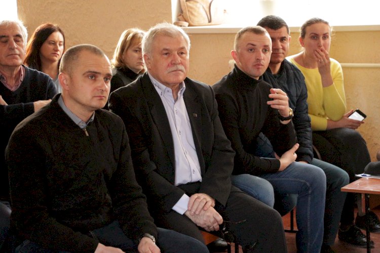 Fumul toxic trezește lumea de la Suruceni