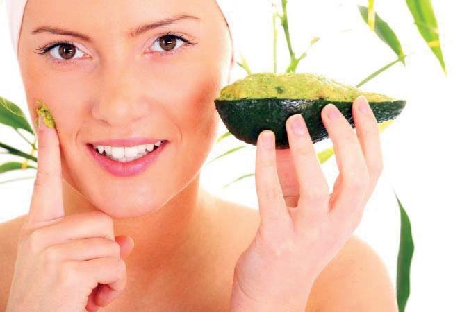 Măşti de faţă cu avocado