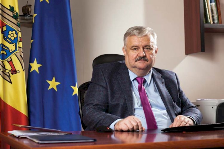 „E nevoie de cultivarea unei atitudini pozitive, de respect față de învățător…”