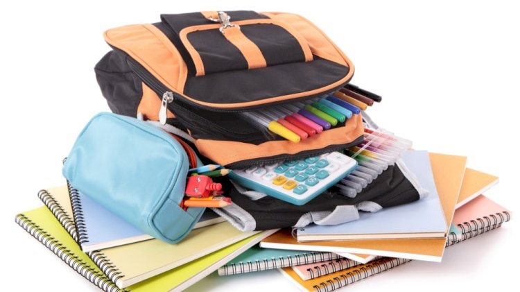 Ghiozdanul elevului din clasa I