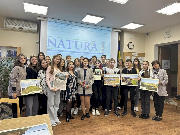 Revista NATURA și-a făcut mulți prieteni la Centrul de Excelență în Economie și Finanțe