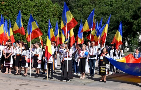 CĂLĂII SUNT DE VINĂ, NU VICTIMELE!