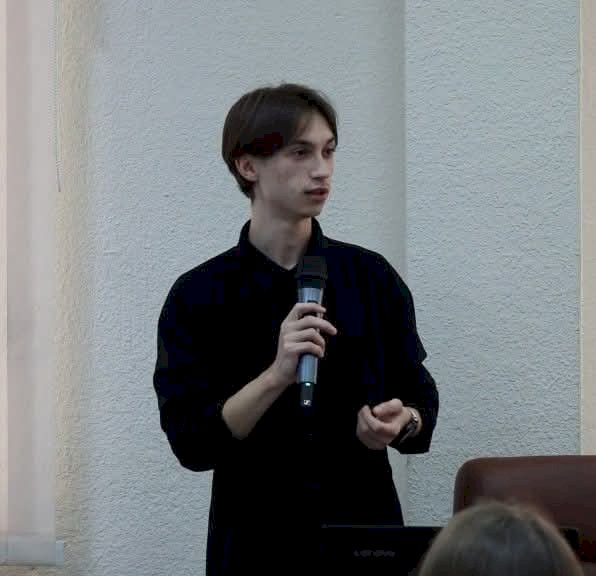 Va fi o voce în lumea comunicării